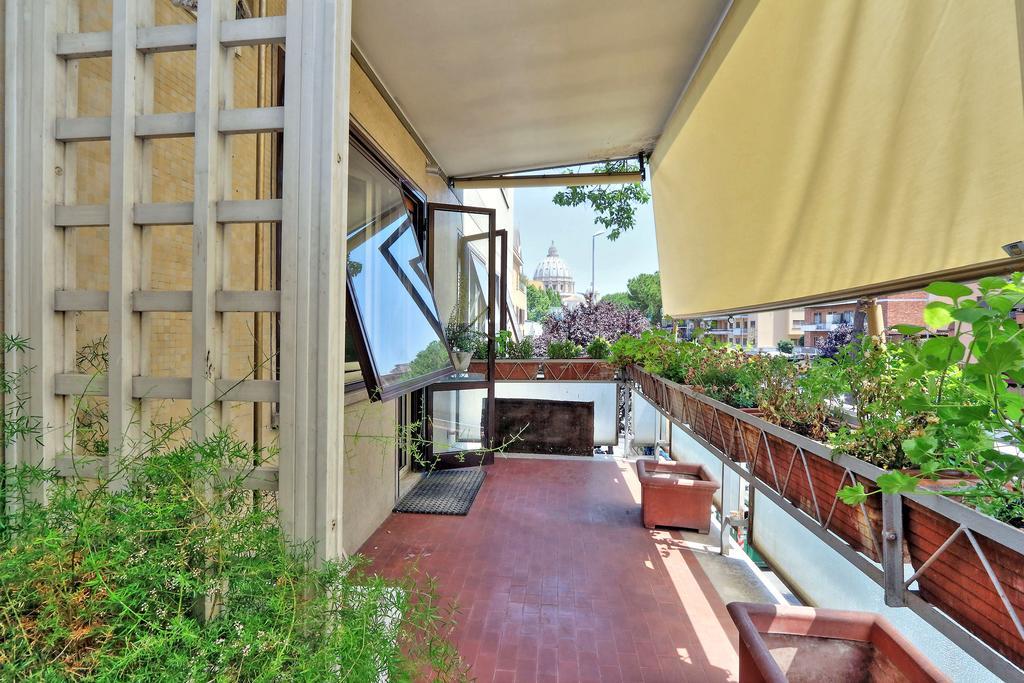 San Pietro Stazione Guesthouse Řím Exteriér fotografie