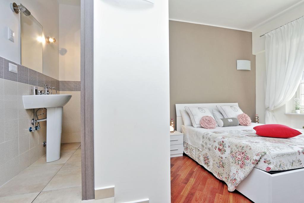 San Pietro Stazione Guesthouse Řím Exteriér fotografie